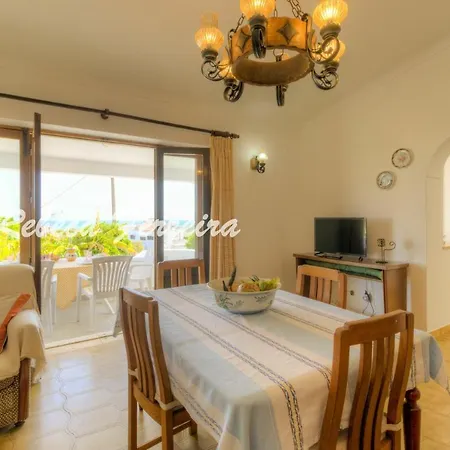 别墅 Sleeps 5 Wifi Meia Praia